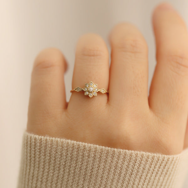 Edelweiss ring