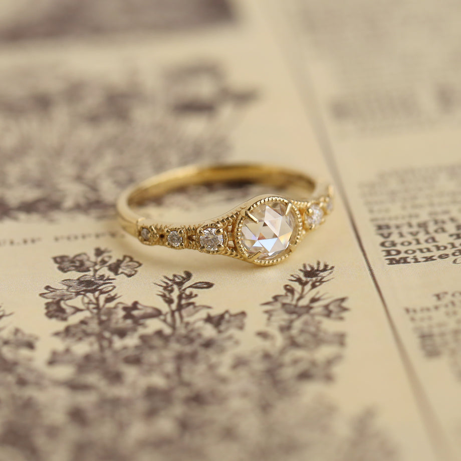 Rosette ring