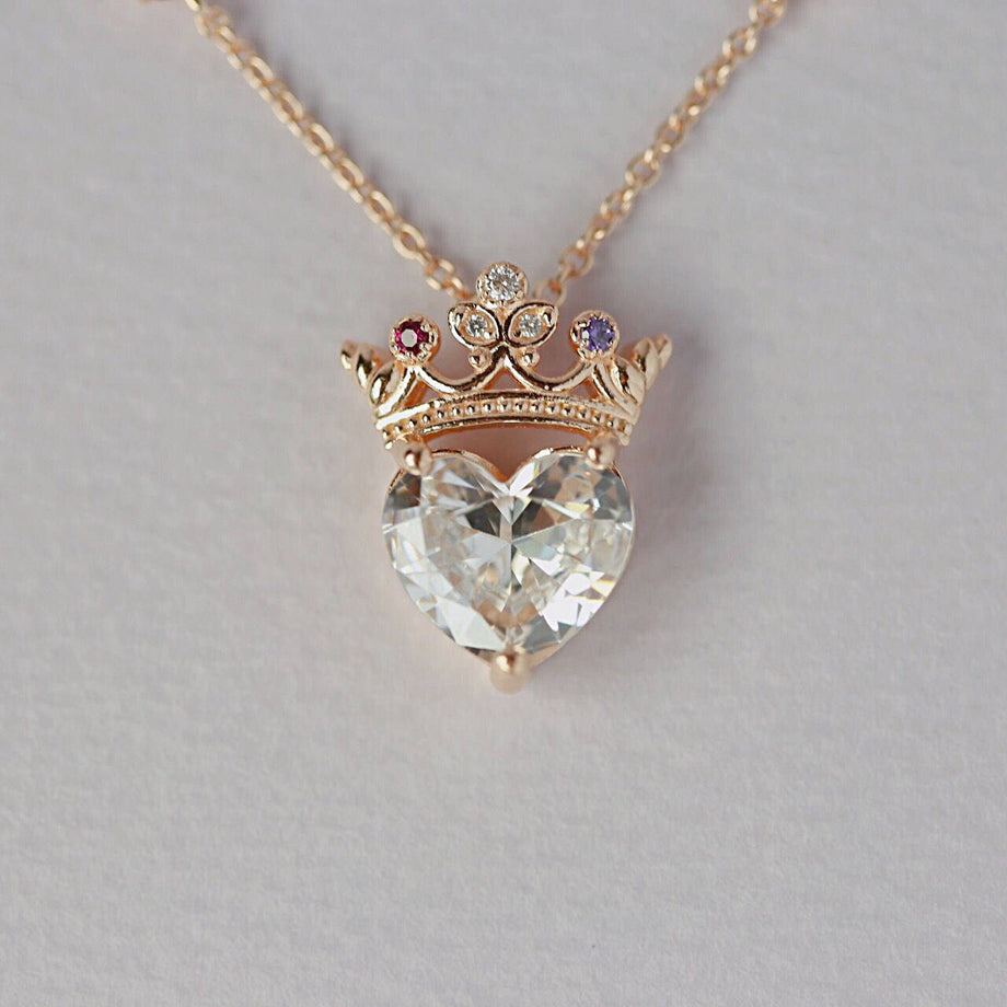 Tiffany & Co. Paloma Picasso Silver Crown of Hearts Diamond Necklace –  TheLuxuryExpress